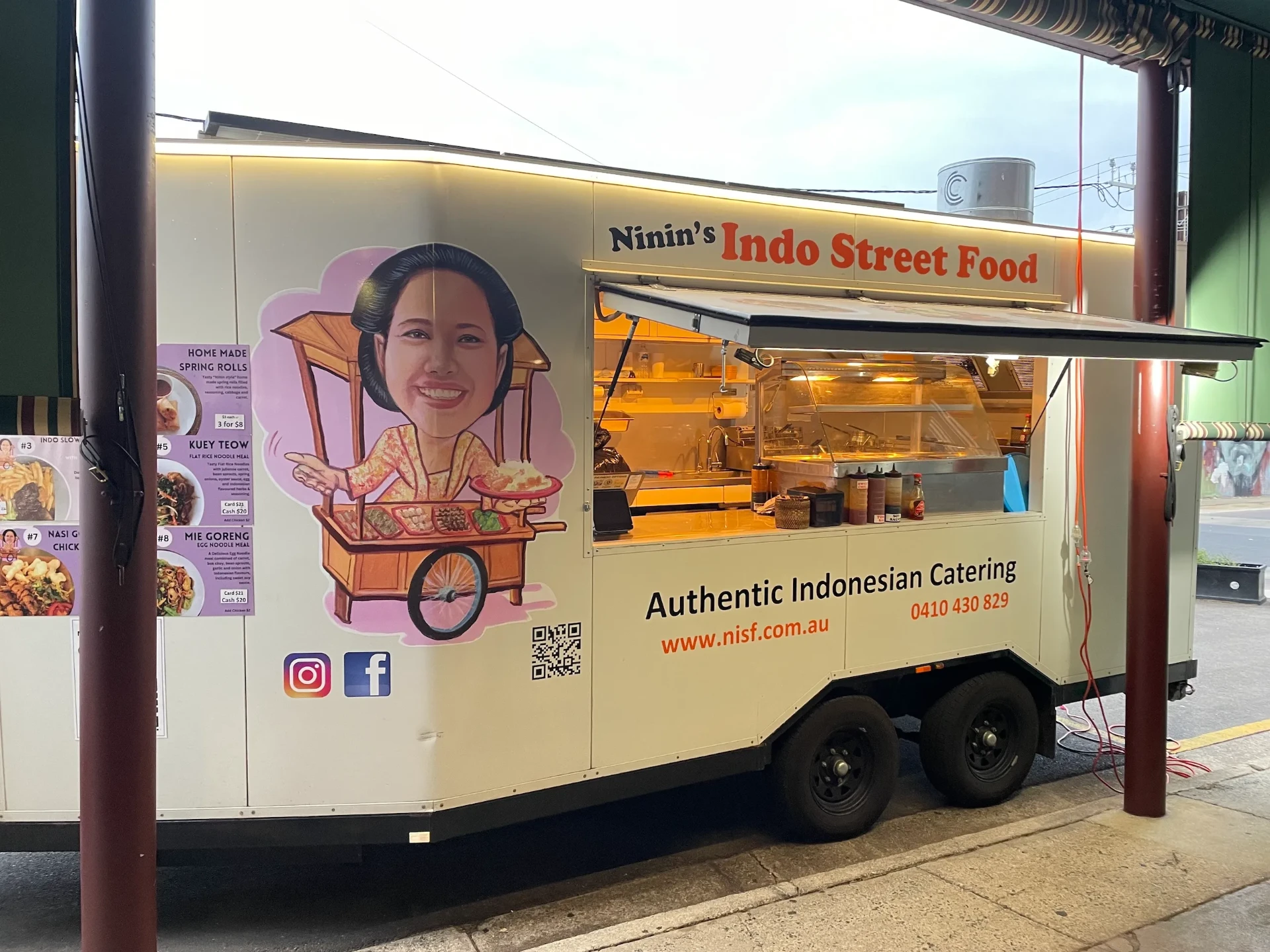 Ninin's Indo Street Food trailer ready to serve at an Adelaide event